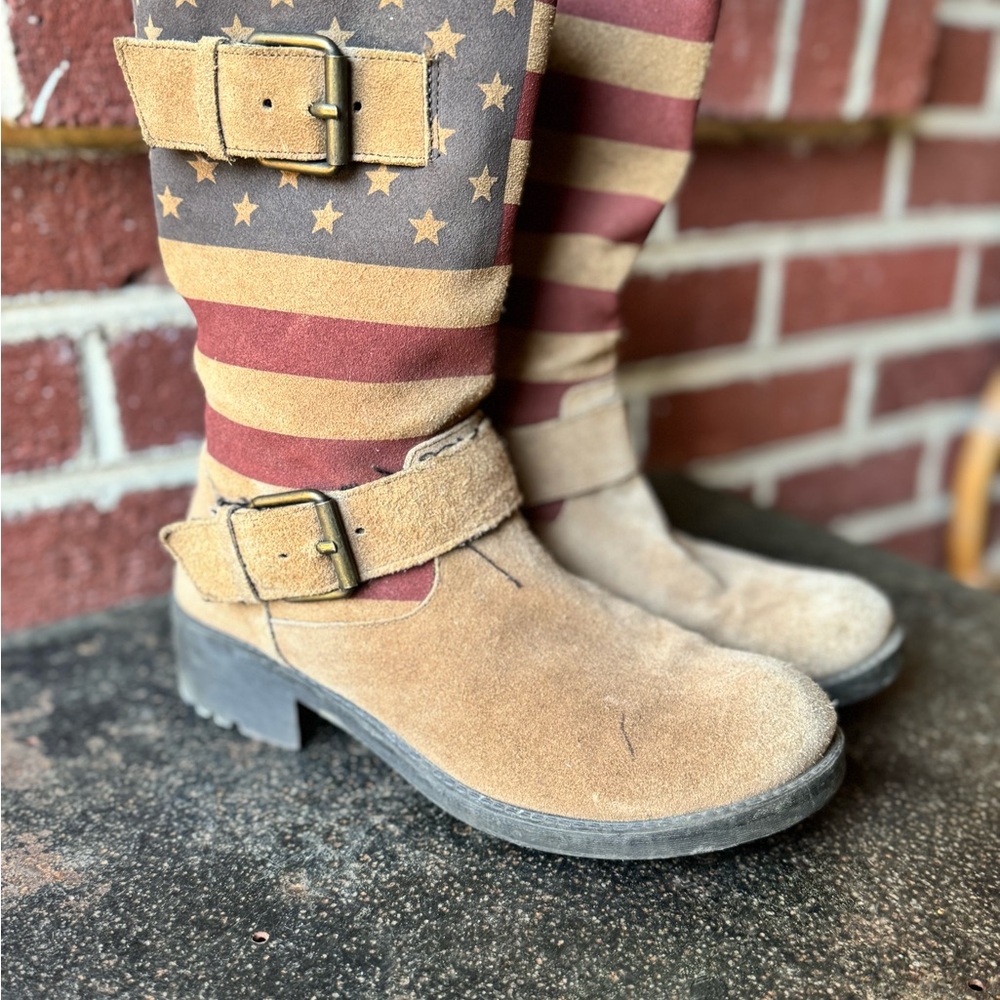 American Flag Buckle Boots - Tan size 7 height: 10 1/2”